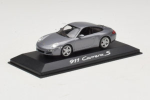 Porsche 911 997 Carrera S Grey Metallic Minichamps 1:43 WAP02011615-P1 メタル - 画像 2/4