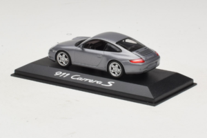 Porsche 911 997 Carrera S Grey Metallic Minichamps 1:43 WAP02011615-P1 メタル - 画像 3/4