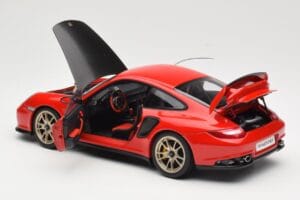 Porsche 911 997 GT2 RS レッド AUTOart 1:18 77964 メタル - 画像 5/8