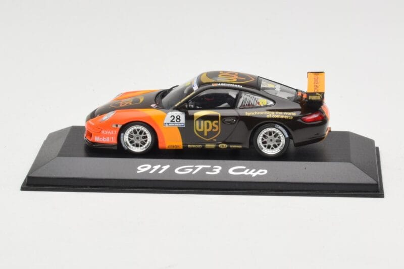 Porsche 911 997 GT3 Cup #28 M. Seffarth Carrera Cup 2006 Minichamps 1:43 WAP02012316 メタル