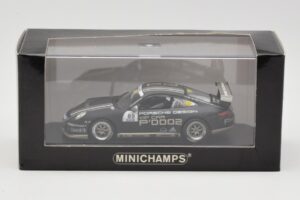 Porsche 911 997 GT3 Cup #89 Porsche Design Supercup VIP Car 2007 Minichamps 1:43 WAP02013817 メタル - 画像 4/4