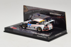 Porsche 911 997 GT3 #5 24 Hours of Nurburgring 2009 Minichamps 1:43 437096705 メタル - 画像 3/4