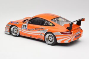 Porsche 911 997 GT3 R #88 Porsche Consulting 2005 AUTOart 1:18 77821 メタル - 画像 7/8