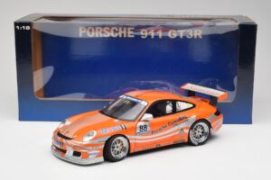 Porsche 911 997 GT3 R #88 Porsche Consulting 2005 AUTOart 1:18 77821 メタル - 画像 8/8