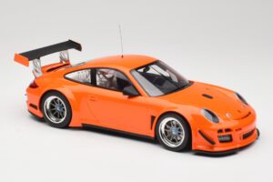 Porsche 911 997 GT3 R Street オレンジ Minichamps 1:18 151108901 メタル - 画像 4/6