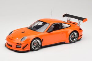 Porsche 911 997 GT3 R Street オレンジ Minichamps 1:18 151108901 メタル
