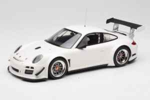 Porsche 911 997 GT3 R Street ホワイト Minichamps 1:18 151108900 メタル