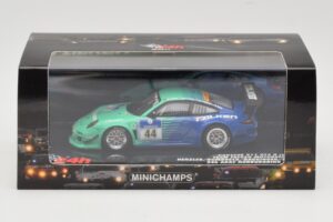 Porsche 911 997 GT3 R #44 Team Falken S. Henzler / P. Dumbreck / M. Ragginger / S. Asch 24 Hours Nurburgring 2011 Minichamps  - 画像 4/4