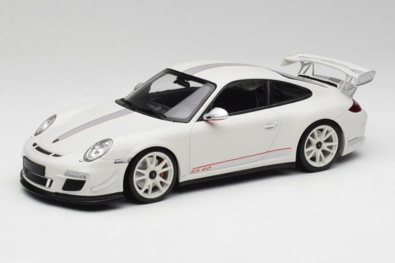Porsche 911 997 GT3 RS 4.0 ホワイト Minichamps 1:18 155062221 メタル