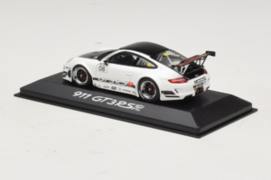 Porsche 911 997 GT3 RS #8 ホワイト Minichamps 1:43 WAP02003018 メタル - 画像 3/4