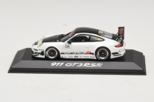 Porsche 911 997 GT3 RS #8 ホワイト Minichamps 1:43 WAP02003018 メタル