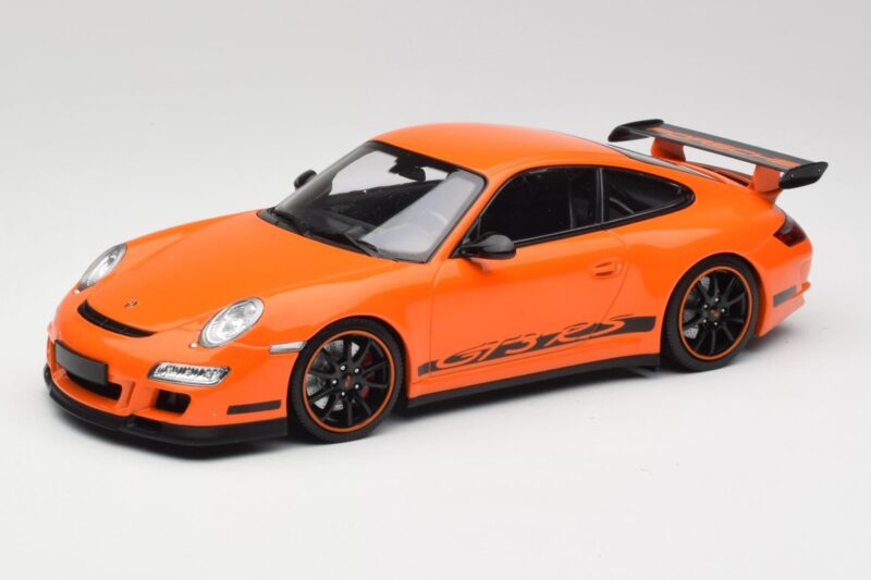 Porsche 911 997 GT3 RS オレンジ Minichamps 1:18 155062122 メタル