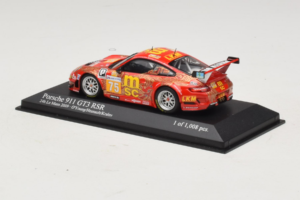 Porsche 911 997 GT3 RSR #75 O. Young / P. Hesnault 24 Hours of Le Mans 2009 Minichamps 1:43 400096975 メタル - 画像 3/4
