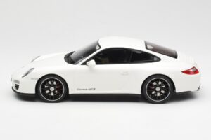 Porsche 911 997 GTS ホワイト GT Spirit 1:18 GT287 レジン - 画像 3/6