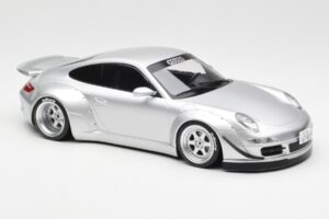 Porsche 911 997 RWB Abu Dhabi IXO 1:18 18CMC166 メタル - 画像 4/6