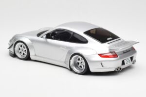 Porsche 911 997 RWB Abu Dhabi IXO 1:18 18CMC166 メタル - 画像 5/6