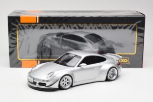 Porsche 911 997 RWB Abu Dhabi IXO 1:18 18CMC166 メタル - 画像 6/6