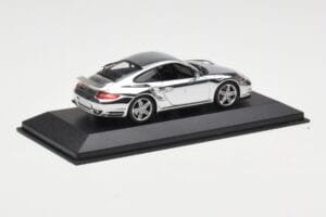 Porsche 911 997 Turbo Chrome Silver Minichamps 1:43 WAP02060816-R メタル - 画像 2/5
