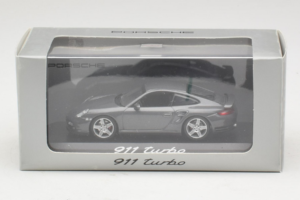 Porsche 911 997 Turbo Grey Metallic Minichamps 1:43 WAP02013116 メタル - 画像 4/4