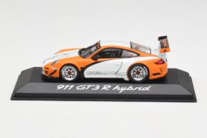 Porsche 911 GT3 R Hybrid 997.2 Presentation White Orange Minichamps 1:43 WAP0201170B メタル
