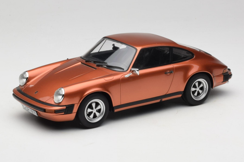 Porsche 911 G-Series Carrera 2.7 ラストオレンジ GT Spirit 1:18 GT011CS レジン