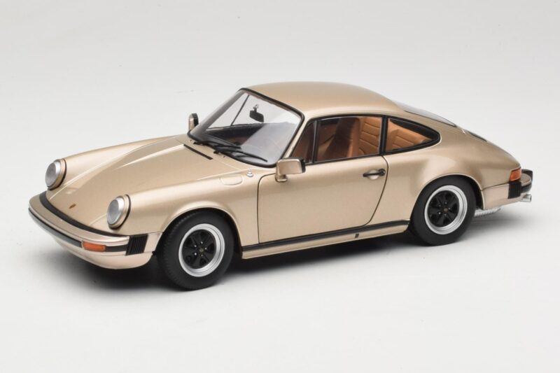 Porsche 911 Carrera 3.2 ブロンズ Solido 1:18 S1802602 メタル