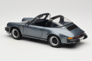 Porsche 911 SC シルバー Minichamps 1:18 100063060 メタル - 画像 7/8