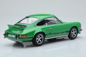 Porsche 911 Carrera RS 2.7 グリーン Norev 1:18 187680 メタル - 画像 2/6