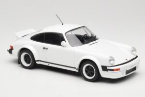Porsche 911 SC GT Race Version IXO 1:18 18CMC007 メタル - 画像 4/6