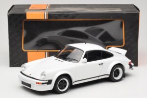 Porsche 911 SC GT Race Version IXO 1:18 18CMC007 メタル - 画像 6/6