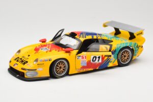 Porsche 911 GT1 #1 D. Rohr / R. Pilgrim / A. McNish 1997 UT Models 1:18 39724 メタル - 画像 2/8