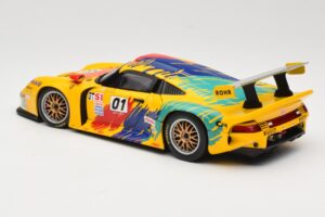 Porsche 911 GT1 #1 D. Rohr / R. Pilgrim / A. McNish 1997 UT Models 1:18 39724 メタル - 画像 7/8