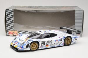 Porsche 911 GT1 #25 Porsche AG U. Alzen / J. Muller / B. Wollek 24 Hours of Le Mans 1998 Maisto 1:18 56052 メタル - 画像 8/8