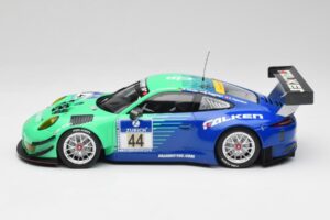 Porsche 911 GT3 R #44 Falken Motorsport W. Henzler / P. Dumbreck NBR 2016 Minichamps 1:18 155166044 メタル - 画像 3/6