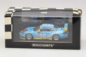 Porsche 911 GT3 R #66 Buckler / Schrom 24 Hours of Daytona 2002 Minichamps 1:43 400026966 メタル - 画像 4/4