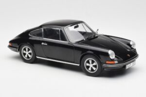 Porsche 911 S ブラック Schuco 1:18 450047200 メタル - 画像 6/8