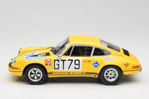 Porsche 911 S Racing Team AAW #79 H. Frohlich / P. Toivonen 1000km Nurburgring 1971 Minichamps 1:18 107706879 レジン - 画像 3/6