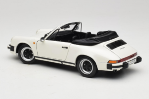 Porsche 911 SC カブリオレ ホワイト Minichamps 1:18 100063031 メタル - 画像 7/8