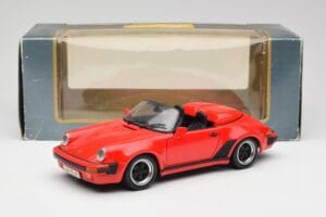 Porsche 911 964 Speedster レッド Maisto 1:18 3000473 メタル - 画像 8/8