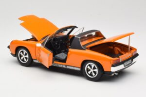 Porsche 914/6 オレンジ Revell 1:18 08864 メタル - 画像 5/8