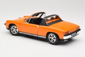 Porsche 914/6 オレンジ Revell 1:18 08864 メタル - 画像 7/8