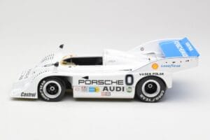 Porsche 917/10 #0 J. Scheckter Vasek Polak Racing Can-Am Championship 1973 Minichamps 1:18 155736500 メタル - 画像 3/6