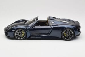 Porsche 918 Spyder ブルー メタリック Minichamps 1:18 113062434 メタル - 画像 4/8