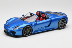 Porsche 918 Spyder Blue Metallic Minichamps 1:18 110062432 メタル