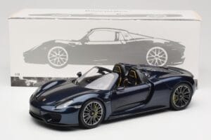 Porsche 918 Spyder ブルー メタリック Minichamps 1:18 113062434 メタル - 画像 8/8