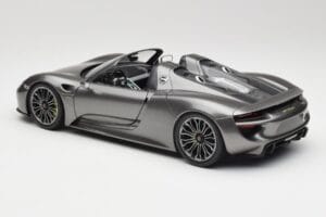 Porsche 918 Spyder リキッドメタル シルバー Minichamps 1:18 110062430 メタル - 画像 7/8