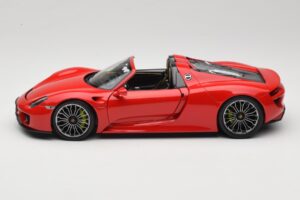 Porsche 918 Spyder レッド Minichamps 1:18 110062435 メタル - 画像 4/8