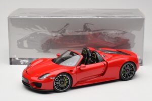Porsche 918 Spyder レッド Minichamps 1:18 110062435 メタル - 画像 8/8