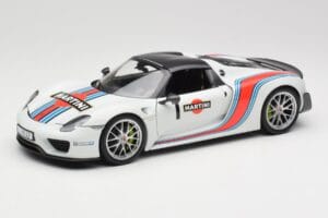 Porsche 918 Spyder Weissach Package Martini Minichamps 1:18 110062440 メタル