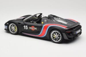 Porsche 918 Spyder Weissach Package Matt Black With Martini Stripes Minichamps 1:18 110062445 メタル - 画像 7/8